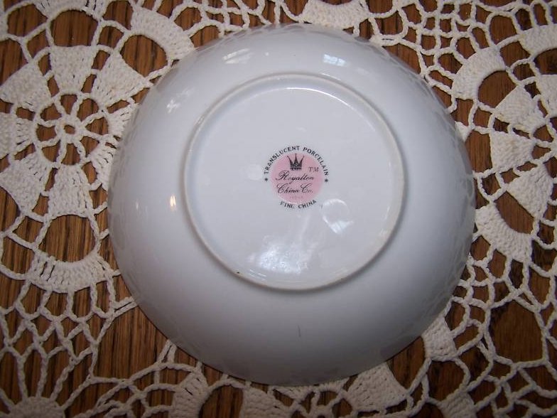 Image 1 of Royalton China White Porcelain Bowl Japan, Minor Flaws 