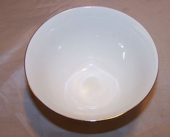 Image 1 of Royal Grafton White Rose Bowl, Fine Bone China, England