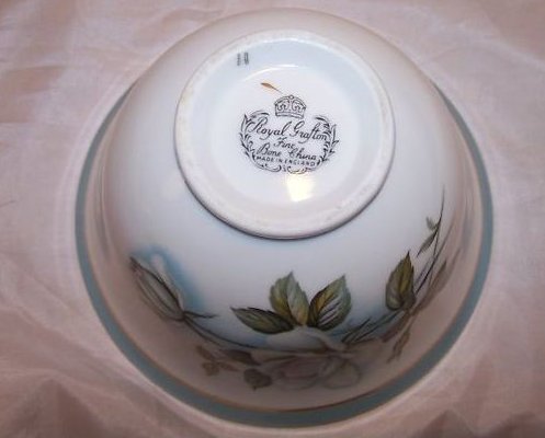 Image 2 of Royal Grafton White Rose Bowl, Fine Bone China, England
