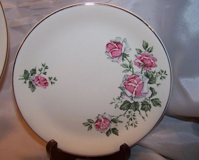 Image 3 of Alfred Meakin Spring Rose Plate Place Setting 3 Piece