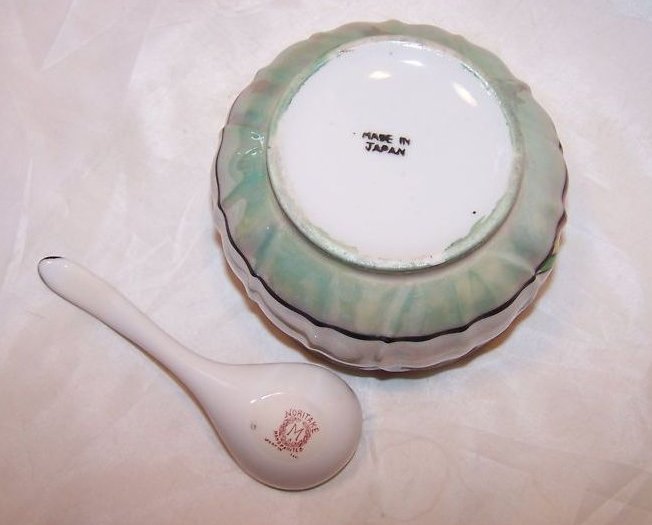 Image 5 of Iridescent Small Serving Bowl with Spoon, Noritake Japan, M