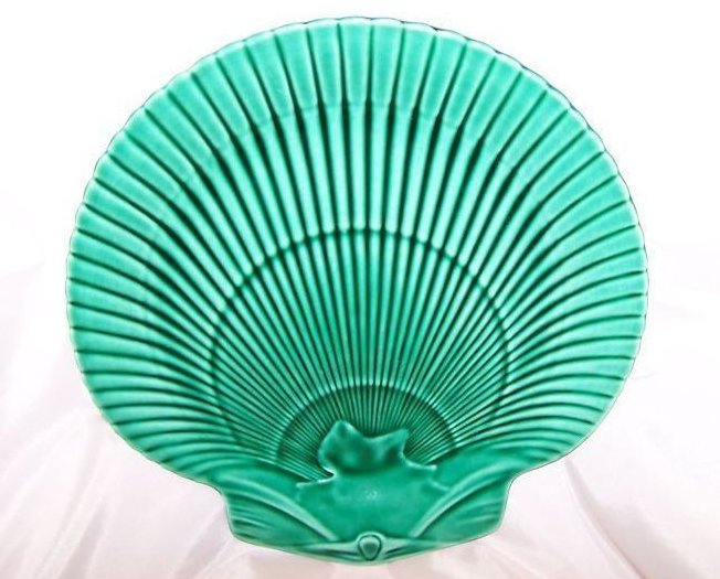 Image 0 of Wedgwood Seashell Shell Plate, Green, Stunning 