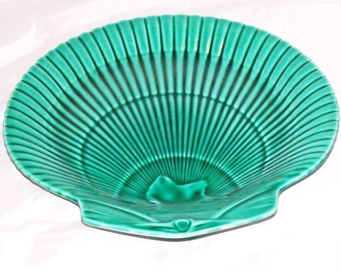 Image 2 of Wedgwood Seashell Shell Plate, Green, Stunning 