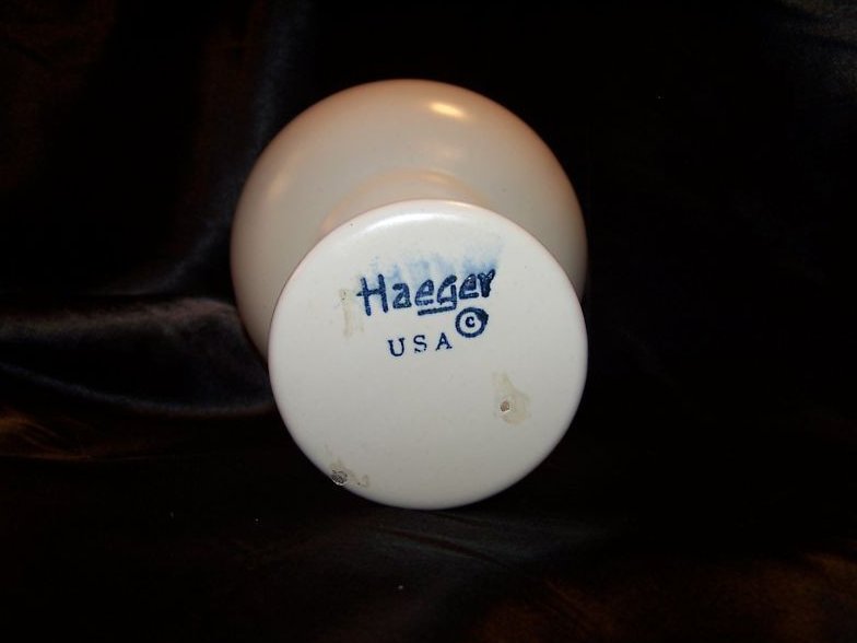 Image 2 of Haeger Classic Wide Mouth Ceramic Vase