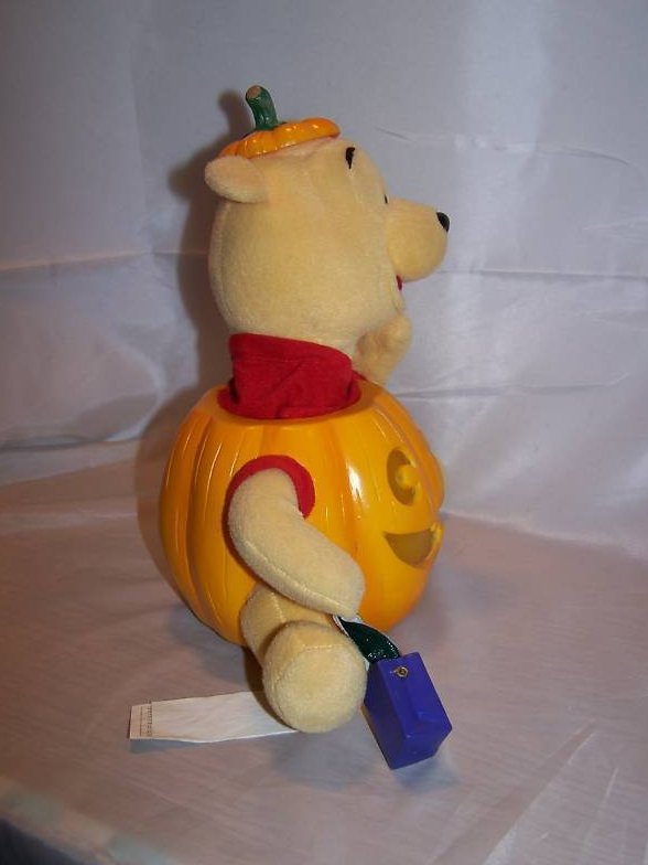 Image 3 of Music Box Winnie the Pooh and Pumpkin, Disney