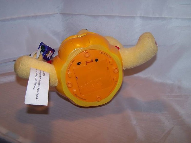 Image 4 of Music Box Winnie the Pooh and Pumpkin, Disney