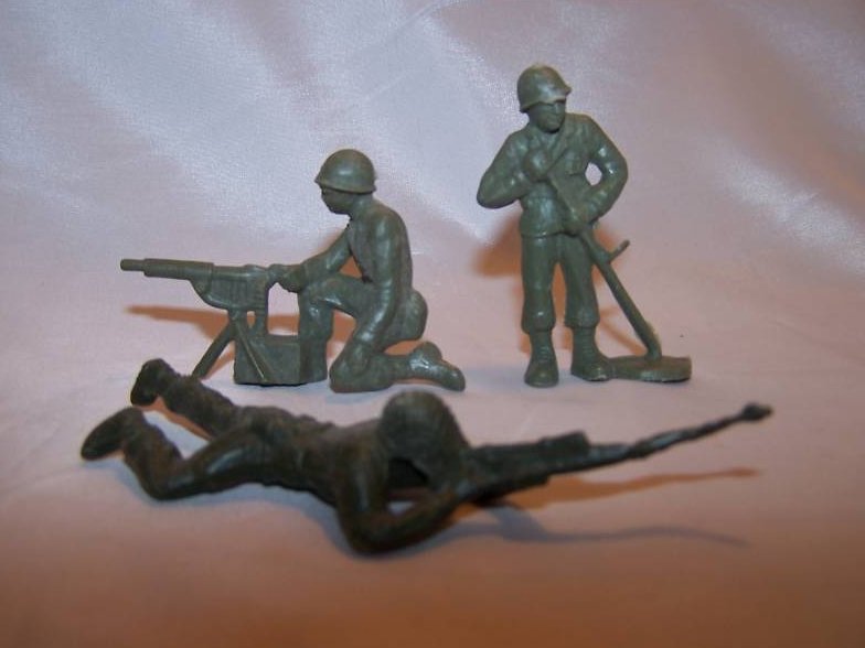Image 0 of Toy Army Men, Plastic, Two Armed and One w Mine Sweeper, Vintage