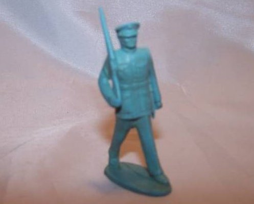 Toy Plastic Soldier w Gun Over Shoulder, Dress Uniform