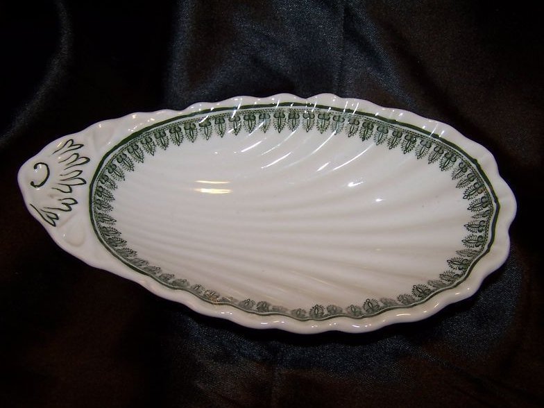 Green and White Scalloped Seashell Dish, Buffalo China