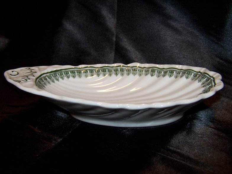 Green and White Scalloped Seashell Dish, Buffalo China