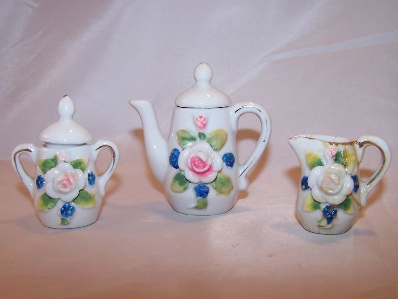 Image 2 of Miniature Tea Set with Roses, Forget-Me-Nots, Japan