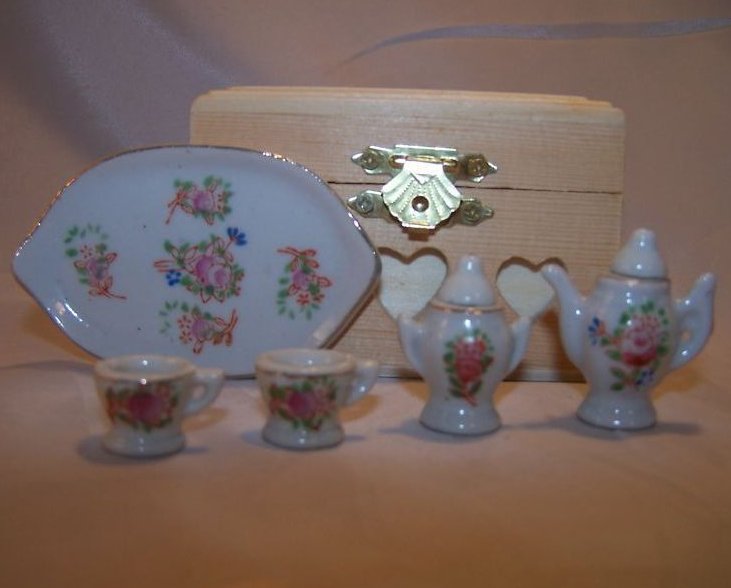 Image 2 of Occupied Japan Miniature Floral Tea Set w Tray, Box