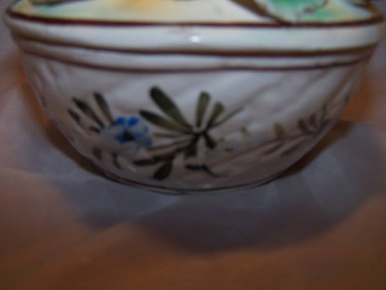 Image 5 of Hand Painted Sculpted Bowl w Lid, MBD Italian Pottery, Italy