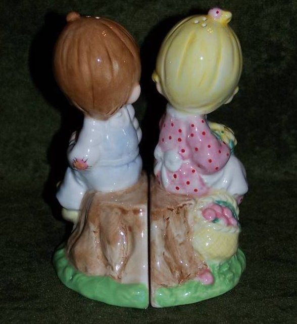 Image 1 of Precious Moments Salt, Pepper Shakers with Box
