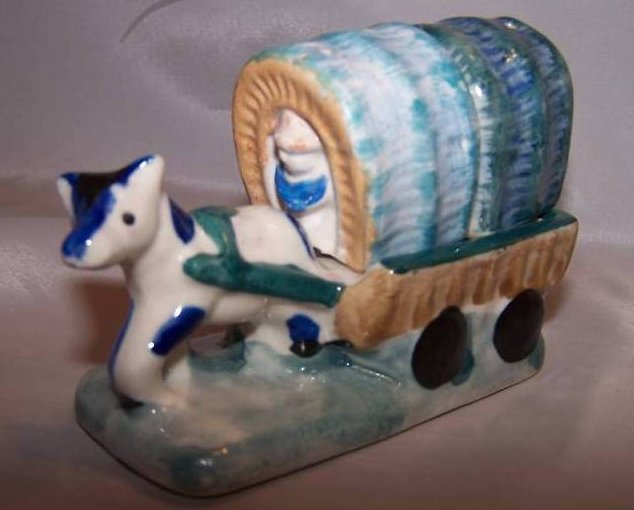 Chuck Wagon w Pony, Cowboy Salt, Pepper Shakers, Japan