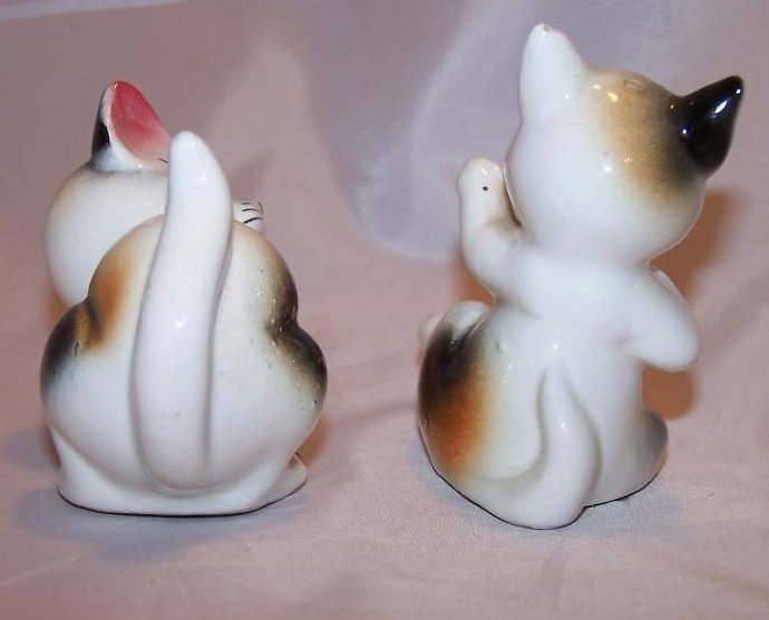 Image 3 of Yowling Cat, Kitten Salt and Pepper Shakers Shaker, Japan Japanese
