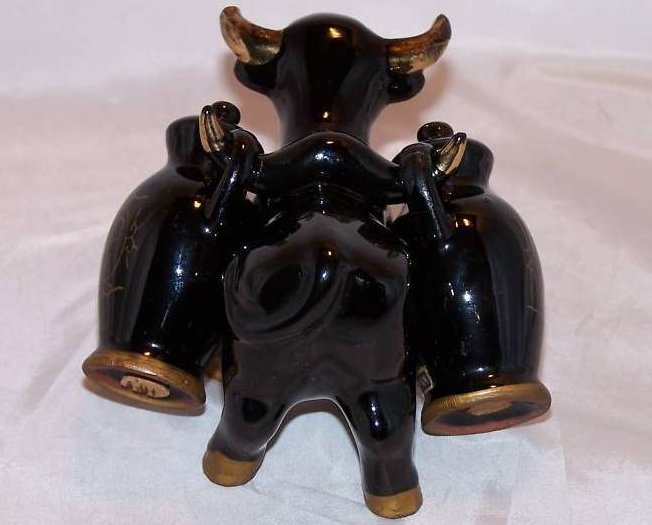 Image 2 of Bull and Urn 3 Piece Salt and Pepper Shakers Japan Japanese