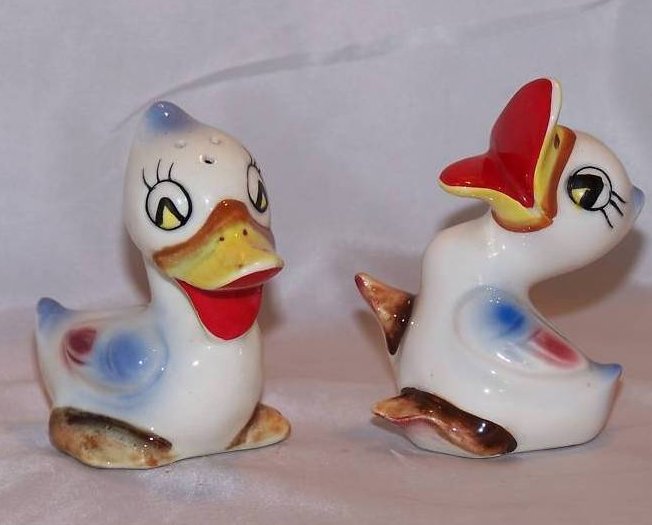 Colorful Duck Salt and Pepper Shakers Shaker Set, Japan Japanese