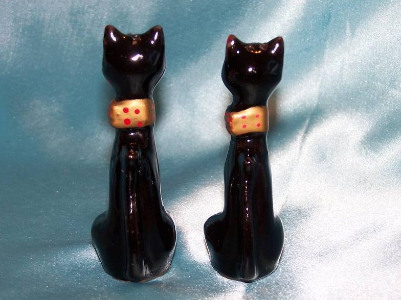 Image 2 of Black Cat Kitten Kitty Salt Pepper Shakers, Japan