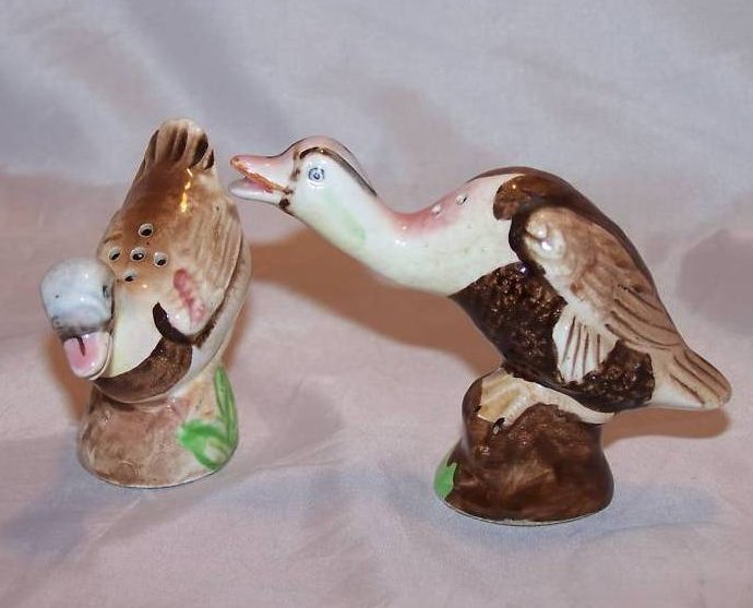 Brown Duck Salt and Pepper Shakers Shaker Set, Japan Japanese