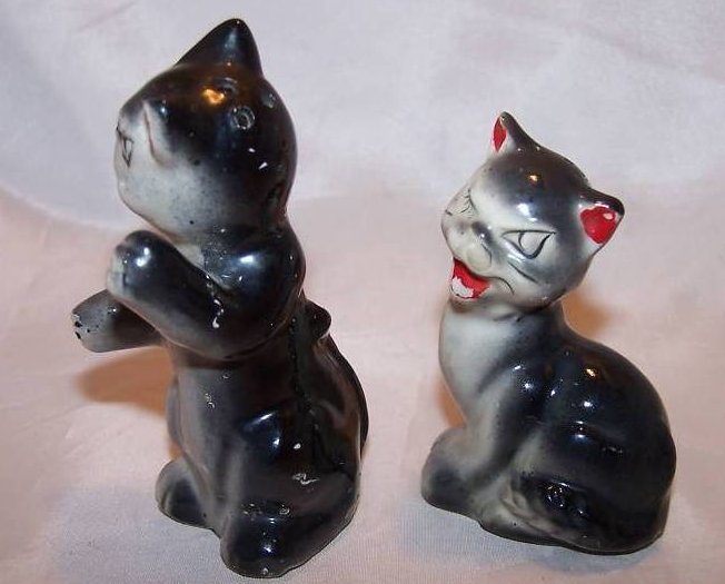 Image 2 of Fighting Cat Kitten Salt and Pepper Shakers Shaker, Japan