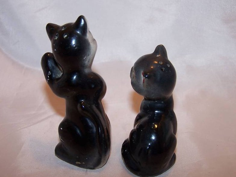 Image 3 of Fighting Cat Kitten Salt and Pepper Shakers Shaker, Japan