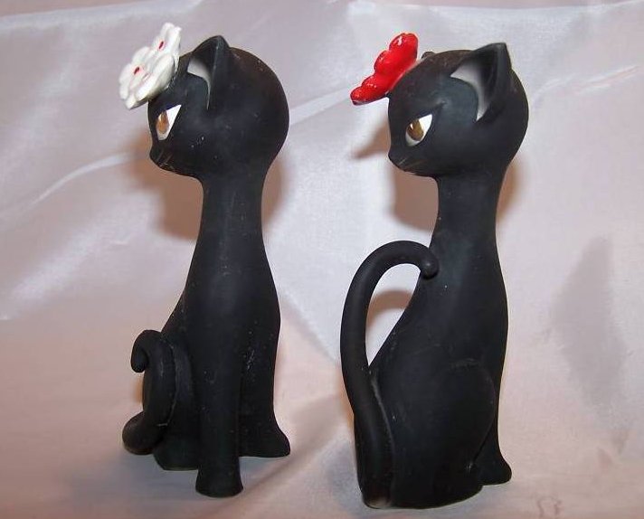 Image 1 of Black Cat Kitten Salt and Pepper Shakers Set Classy