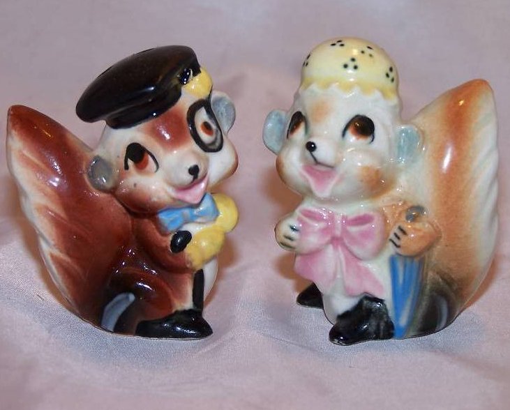 Squirrel Salt and Pepper Shakers Shaker Set, Japan