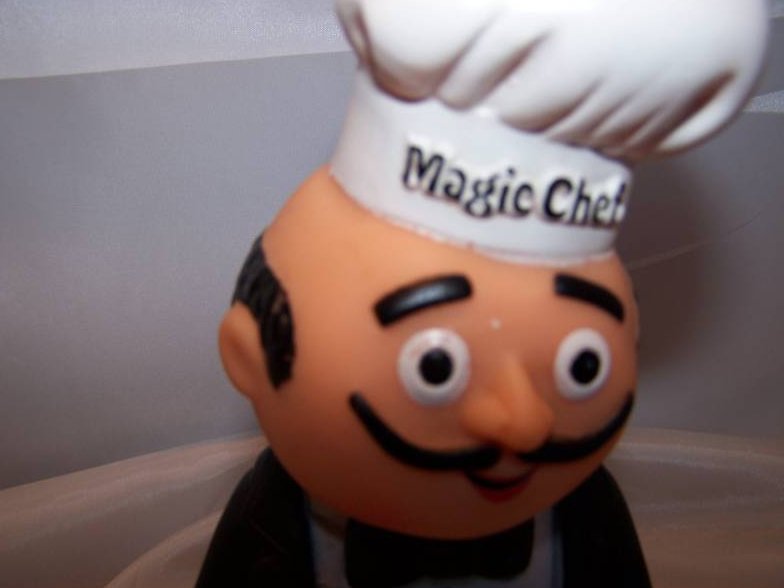 Image 2 of Magic Chef Vinyl Bank