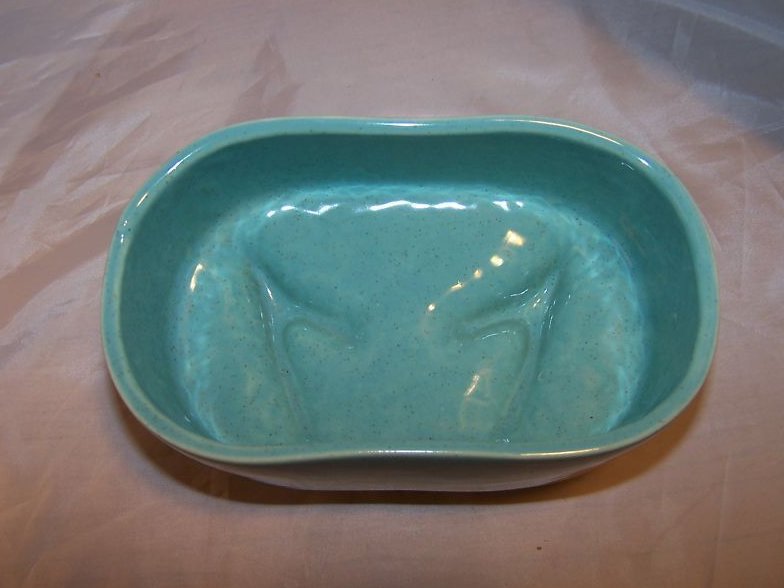 Image 4 of McCoy Pottery Footed Planter, Speckled Green Gloss, USA