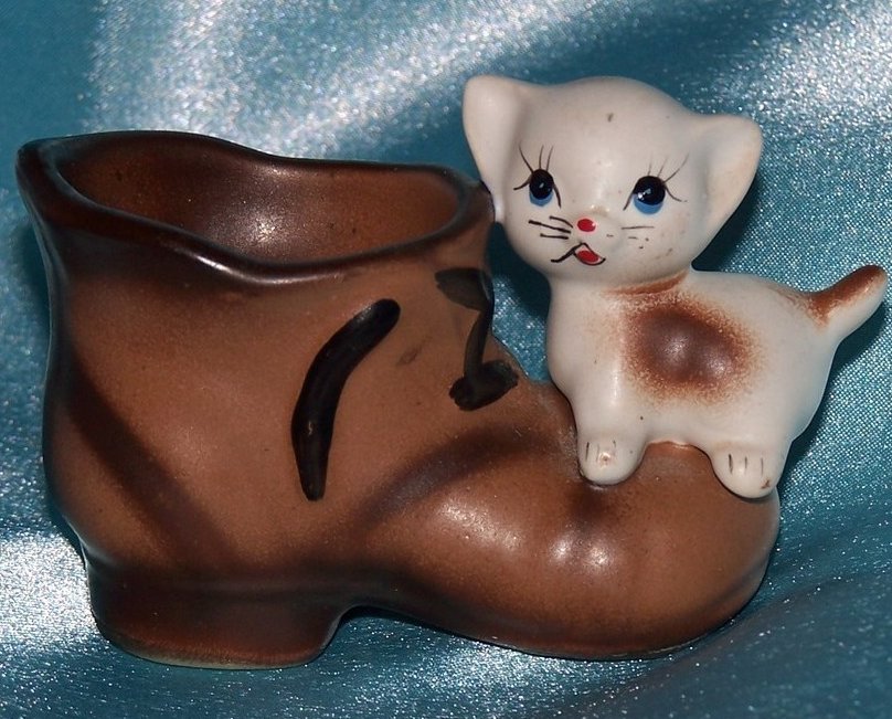 Image 0 of Antique Enesco Kitten w Boot Mini Planter, Toothpick Holder