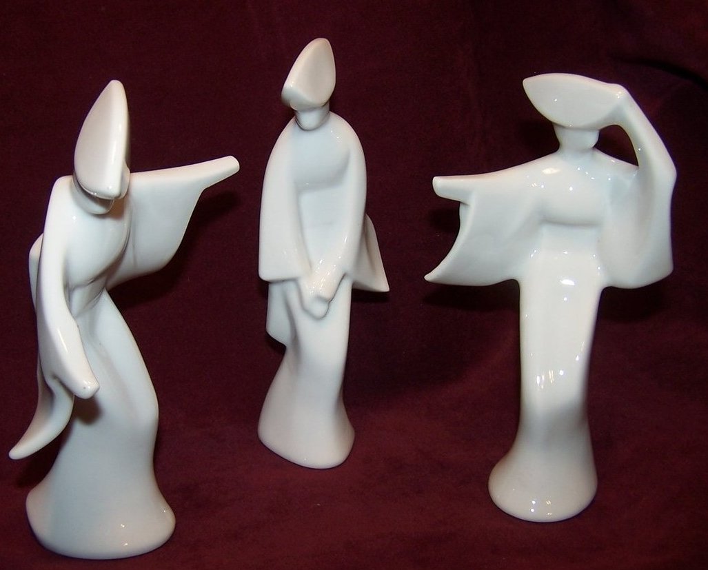 Stylized Oriental Dancers Dancer Figurine Set of Three
