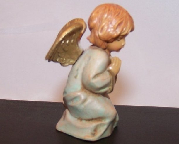 Image 3 of Angel Kneels in Prayer, Italy
