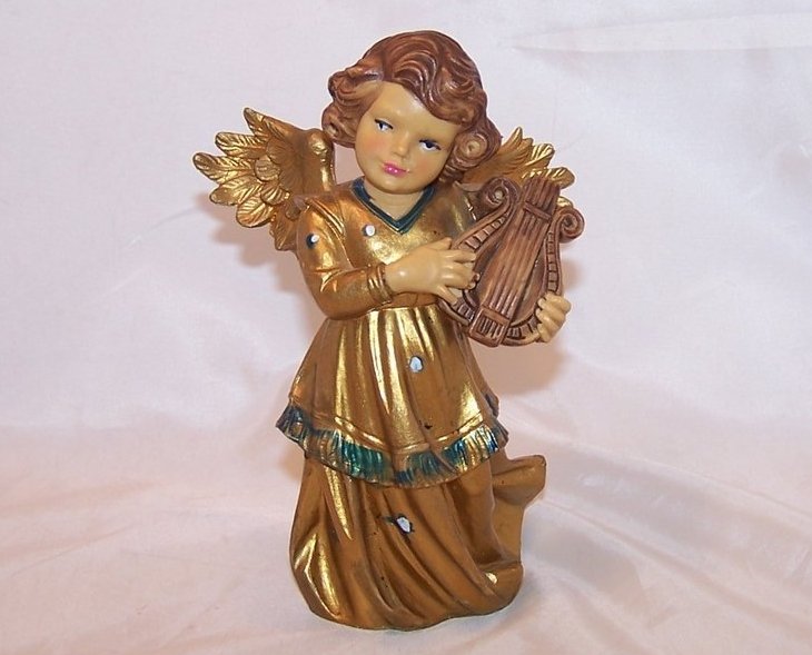 Angel in Gold Plays Lyre, Italy, 6 Inch