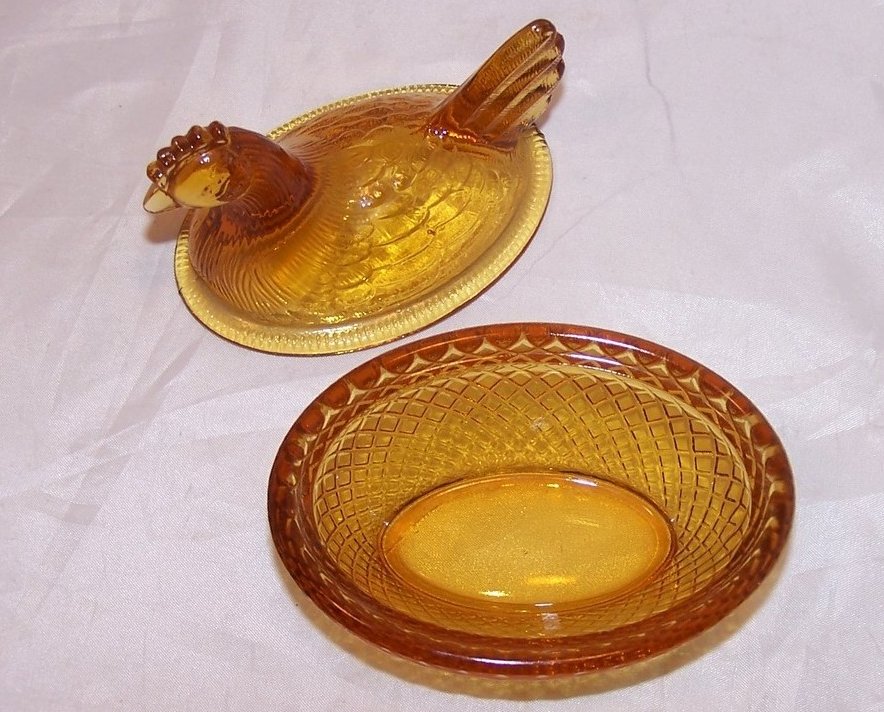 Image 4 of 3 Inch Yellow Glass Chicken in a Basket Covered Dish