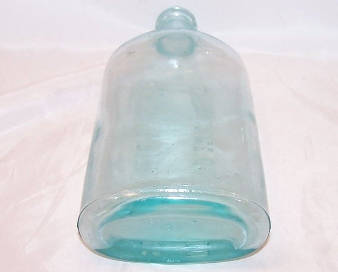 Image 4 of Lydia Pinkham's Vegetable Compound Glass Bottle, Approx 1900