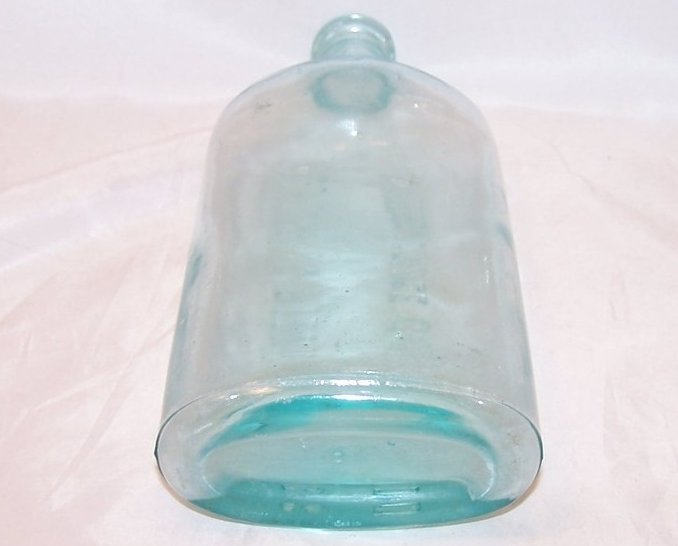 Image 4 of Lydia Pinkham's Vegetable Compound Glass Bottle, Approx 1900