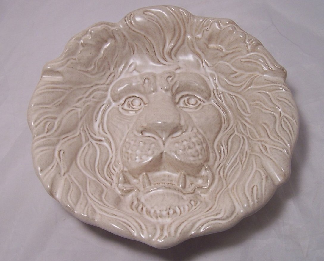 Haeger Classic Sculpted Lion Head Ashtray Ash Tray Bowl Dish