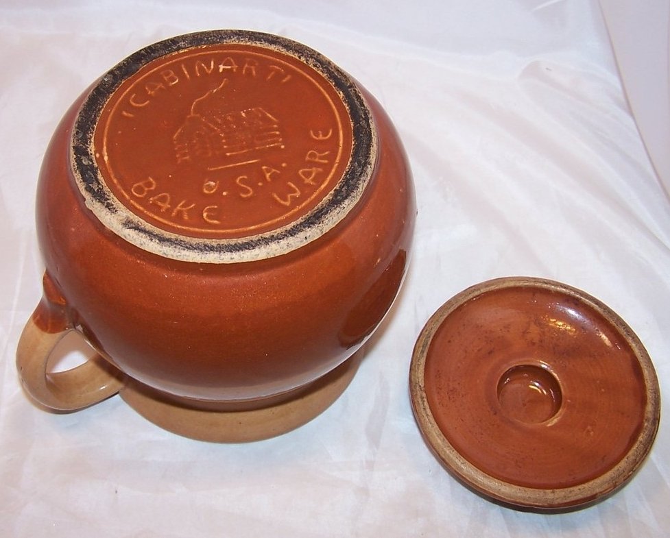 Image 5 of Crock Pitcher 6 Cup Two Tone Lidded Cabinart USA