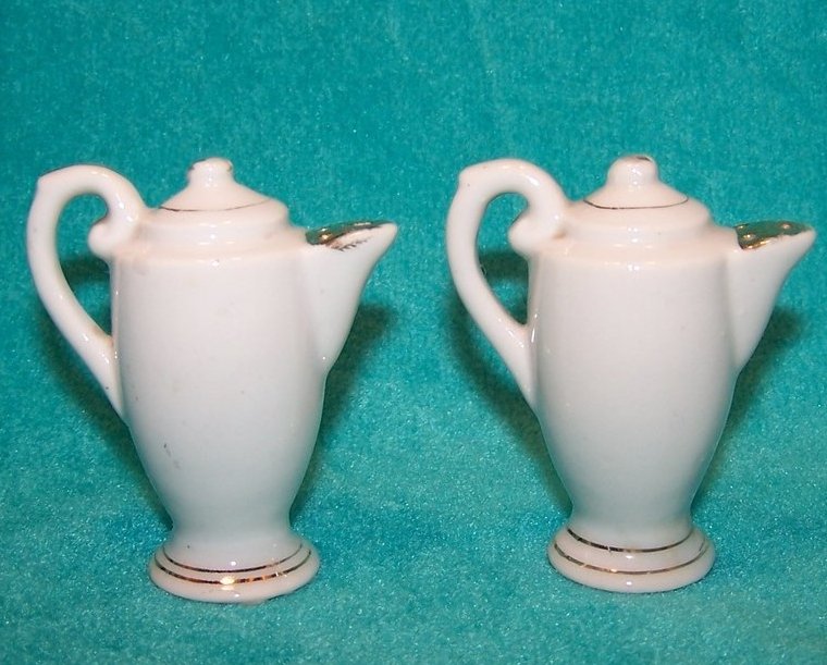 Image 2 of Coffee Tea Pot Salt and Pepper Shakers Shaker, Japan