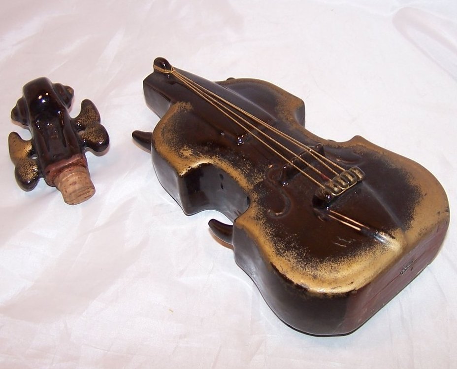 Image 1 of Violin Decanter Standing, Japan