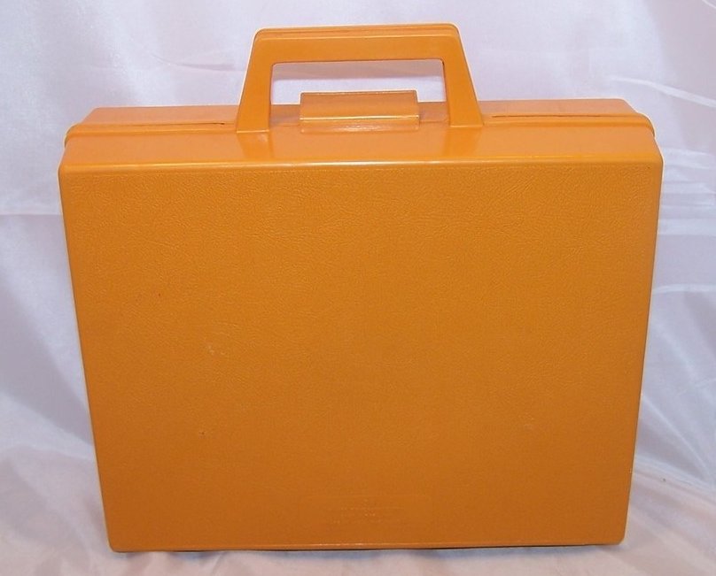 fisher price medical kit 1977