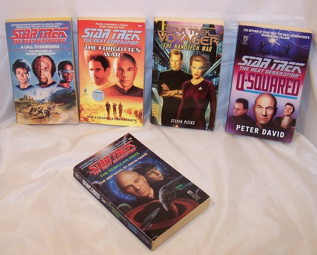 Five Star Trek Paperback Books, 4 Next Generation, 1 Voyager
