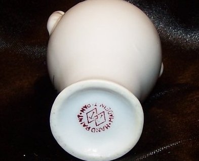 Image 4 of Porcelain Urn Vase w Bamboo Design, Japan Japanese