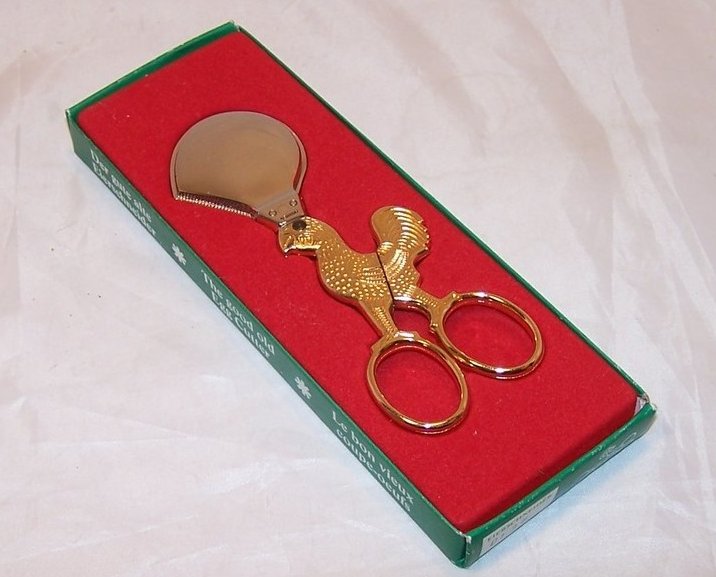 Image 0 of Egg Cutter Chicken Shaped Germany, New in Box