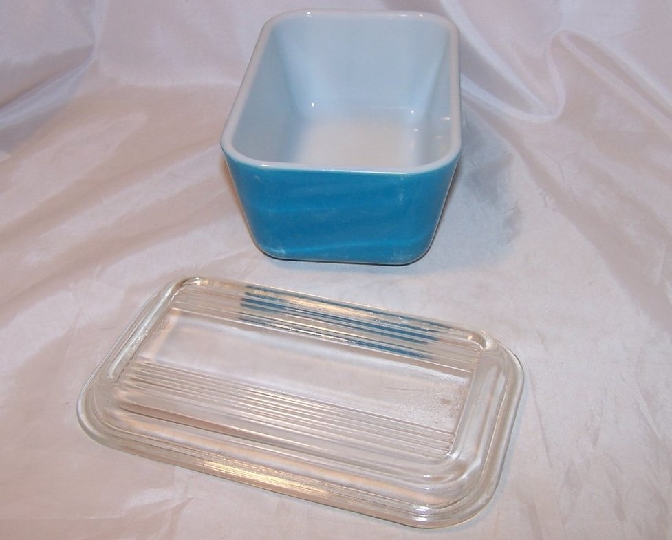 Image 3 of Bonny Blue Pyrex Refrigerator Glass Dish w Lid