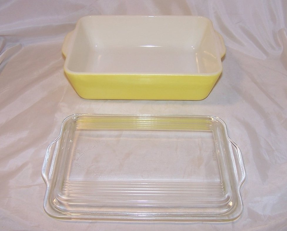 Image 2 of Pyrex Refrigerator, Baking Glass Dish w Lid