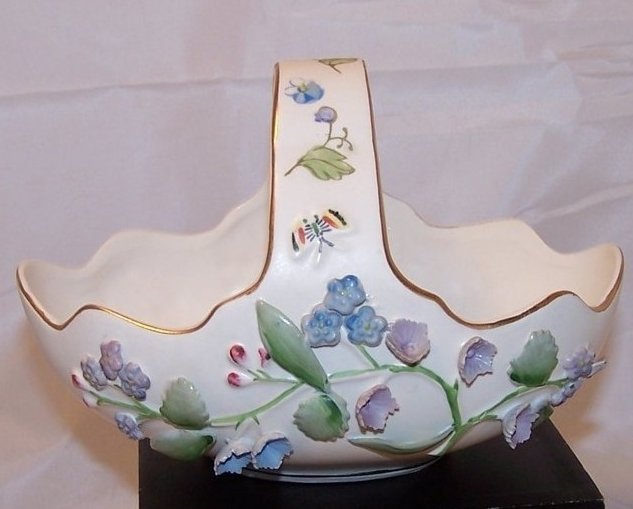 Image 0 of Lenwile Ardalt Basket, Sculpted Flowers and Leaves