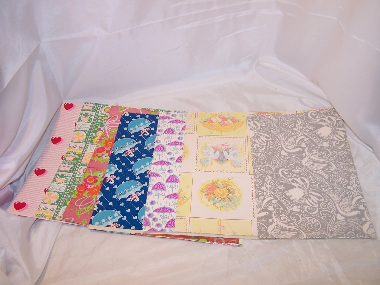 Image 0 of Seven Sheets Vintage Love, Shower Style Gift Wrapping Paper 