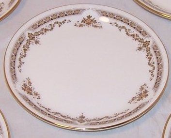 Royal Doulton WD Small Plate, Dish, Gold Rim, Bone China